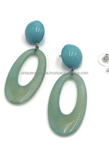 Boucles d'oreilles en résine classique de conception unique Accessoires de mode d'art moderne avec des modèles de modèles de fleurs océaniques pour l'artisanat - Product Image 4