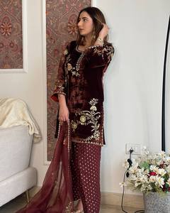 Conjunto de Salwar de Terciopelo Vintage hasta la Rodilla, Top y Pantalón Tejidos para Mujer con Bordado Floral, para Fiestas y Bodas - Product Image 1