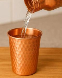 Juego de vasos de cobre para hidratación familiar, artículos para bebidas ayurvédicas, ecológicos, reutilizables, duraderos, para uso compartido en la cocina, el hogar y el día a día. - Product Image 2