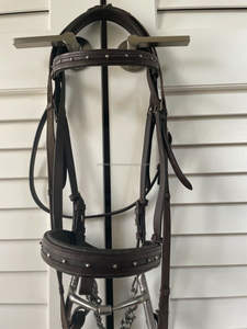 Brida Acolchada de Cuero Premium con Forma Especial para Entrenamiento de Carreras, Estilo Western, con Logotipo Personalizado y Color Personalizado Cómodo - Product Image 2