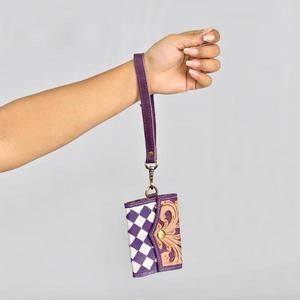 Porte-cartes pliable à motif géométrique violet avec fermeture à bouton, portefeuille court à la mode pour femmes, matériau en cuir véritable - Product Image 1