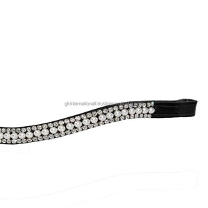 Banda Frontal para Caballo de Cuero Inglés Negro con Forma Curva Decorativa con Cristales Transparentes y Perlas, en Oferta - Product Image 6