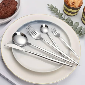 Juego de Cubiertos de Acero Inoxidable de Primera Calidad, Cuchara, Tenedor y Cuchillo, Acabado Espejo, Ecológico, Chapado en Oro, Mango Corto, para Regalos - Product Image 1