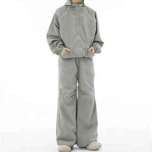 Ensemble survêtement coupe-vent en nylon personnalisable avec logo, style ample, pour femme, grandes tailles, veste coupe-vent d'hiver - Product Image 1