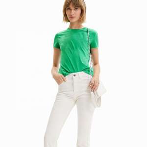 Camiseta Básica de Algodón Suave, Ecológica, Transpirable, de Secado Rápido, Unisex, de Manga Corta y Cuello Redondo para Uso Diario - Product Image 5