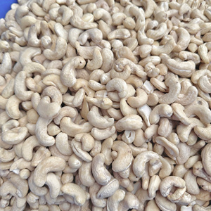 Cheap Bulk Ready To Ship Raw Cashew Nuts Kaju Cashew Nuts Vietnam Ww180, Ww230 Organic LOW MOQ - Product Image 1