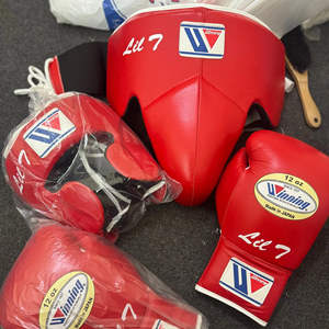 Conjuntos de Boxeo Personalizados Rojos de Cuero Genuino de Vaca, Kits de Sparring Winning, Equipo Personalizado, Set de Cuero para Protección Íntima - Product Image 5