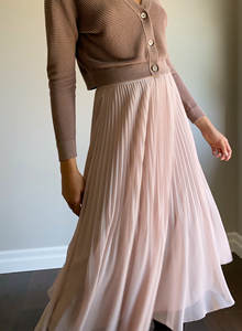 Fabricant de vêtements vietnamien OEM ODM Vêtements pour femmes Étiquette personnalisée Tissu personnalisé Vêtements en gros - Product Image 3