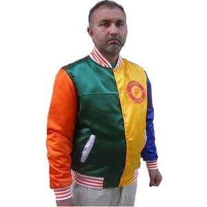 Patchs brodés personnalisés, broderie vintage 3D, veste varsity en satin, haute qualité, 100% polyester, séchage rapide, personnalisable pour homme - Product Image 1