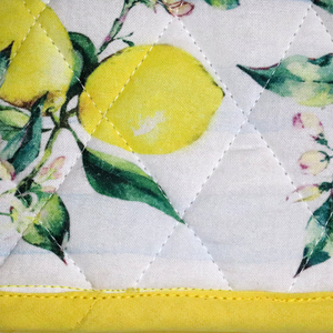Professional Printed Design Beautiful Color Good Quality Oven Mitten for Oven and Kitchen Use. - Product Image 4