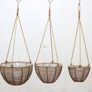 Plante en pot au crochet suspendue en osier en plastique de haute qualité, pot de fleur fait main pour la maison et le jardin - Product Image 1