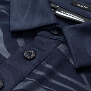 Polo à manches courtes bleu clair pour homme, imprimé géométrique, séchage rapide, tricoté, style décontracté, coupe classique, 100% polyester - Product Image 6