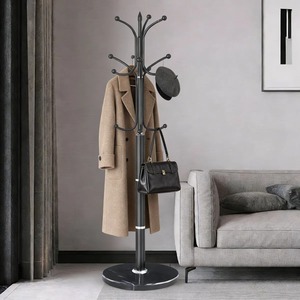Perchero Minimalista con Ganchos en Forma de Rama, Diseño de Metal Negro para Almacenamiento en la Entrada - Product Image 3