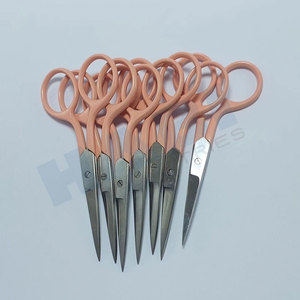 Tijeras de Bordado de Cutículas al por Mayor de Alta Calidad, Tijeras Profesionales de Acero Inoxidable Afiladas para Coser, Diseño Personalizado de Acero - Product Image 5