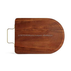 Planche à découper de boucher Disque de charcuterie avec poignée Foresterie 100% planche à découper personnalisée en bois véritable écologique - Product Image 1