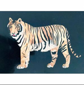 Panneau mural rectangulaire encadré en marbre noir avec incrustation de marbre Royal Tiger, artisanat Pietra Dura, décoration murale Diwali - Product Image 3