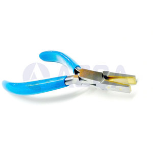 Stainless Steel 5.5 Inch Flat Nose Pliers With Brass Jaws And PVC Grip Handles For Jewelry And Body <b>Piercing</b> - Product Image 6