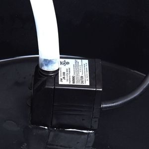 Fontana a Cascata in Legno a 2 Livelli per Esterni con Pompa, Elegante Decorazione da Giardino - Product Image 4