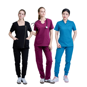 Ensemble d'uniformes médicaux PE/Rayonne à prix avantageux, marque privée, design imprimé tendance pour infirmières, blouse de laboratoire pour médecins, faible MOQ/échantillon gratuit - Product Image 1