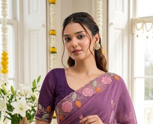 AARA Fashion <b>Purple</b> Silk <b>Saree</b> Floral Design Women Traditional Wedding Wear India Pakistan Style Floor Length Regular Sun - Product Image 2