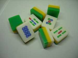 Tuiles de Mahjong en Résine Verte à Motif Circulaire, Artisanat Artistique Écologique, Décoration Personnalisée, Forme Personnalisée, Souvenir SAMI HANDICRAFTS SH-3234 - Product Image 2