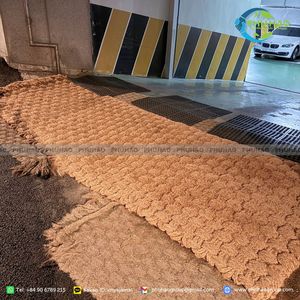 Eco friendly coir <b>mat</b> hand woven 35mm thickness non slip outdoor garden path pavement rugs made of natural coco fiber <b>roll</b> store - Product Image 2