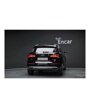 Audi Q5 45 TFSI Quattro Premium 2020, 118,364 km, Volante a la Izquierda, Asientos de Cuero, Cámara Trasera - Product Image 4