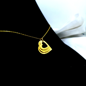 Collar Personalizado de Plata de Ley 925 con Triple Corazón y Cadena de Cable de Moissanita, Chapado en Oro, Minimalista y Personalizable - Product Image 3