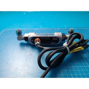 อุปกรณ์ควบคุมการไหลของของเหลวดิจิตอลแบบ FC-SE903ของ toflo ใช้เป็นชิ้นส่วนอุปกรณ์เซมิคอนดักเตอร์รุ่นเก่า - Product Image 1