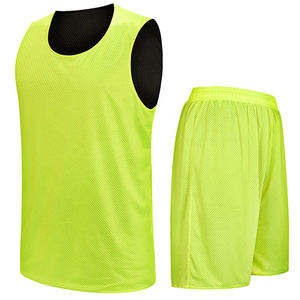 Conjunto Deportivo de Baloncesto en Tela Suave al Tacto, Uniforme de Baloncesto con Costuras Premium, Ropa Deportiva Resistente para Equipos - Product Image 6