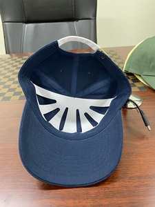 Gorra de Béisbol Clásica de 6 Paneles, de Algodón, sin Estructura, con Bordado 2D Personalizable, para las Cuatro Estaciones, Fabricada en Vietnam - Product Image 2