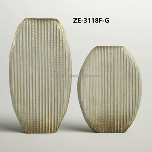 Vase de mariage en fibre végétale écologique chromé sur mesure Zahid Exports India, pot de fleurs artistique martelé, décoration d'intérieur - Product Image 3