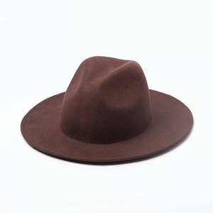 Chapeau Fedora en polyester tendance pour femmes et hommes, style classique, décontracté, à large bord, chapeau jazz - Product Image 1