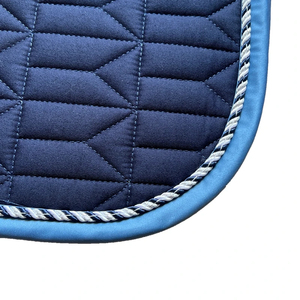 Fournisseur OEM, tapis de selle personnalisé avec logo, doublure en feutre absorbant les chocs, pour dressage anglais sur mesure. - Product Image 4