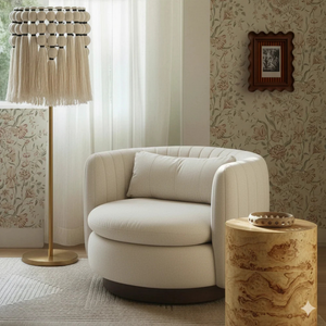 Fauteuil d'appoint pivotant moderne en tissu crème avec accoudoirs à détails cannelés, design tonneau et base ronde en bois pour salon - Product Image 2
