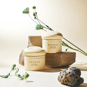 Crème éclaircissante ACCOJE de qualité supérieure – 50 ml – Pour tous types de peau avec crème de soin légère et pure - Product Image 4