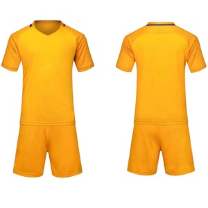 Ensemble de maillot de football jaune à col en V pour homme, manches courtes, polyester à séchage rapide, uniforme toutes saisons, vêtements de sport pour adultes - Product Image 1