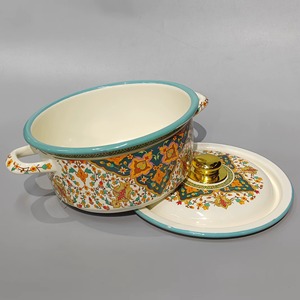 Casserole en céramique orientale avec couvercle, design rond, revêtement émaillé, durable, lavage à la main uniquement - Product Image 5