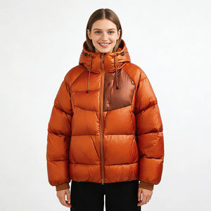 Chaqueta Acolchada de Invierno para Mujer, Estilo Hip Hop, Ecológica, con Logotipo Personalizado, Relleno de Poliéster, Cierre de Cremallera, Tejido Grueso y Cálido - ODM/OEM - Product Image 2