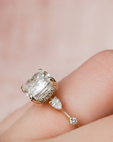 Bague de fiançailles classique ovale solitaire en diamant, finition or, pour femme, idéale pour mariage, anniversaire, demande en mariage, bijoux raffinés