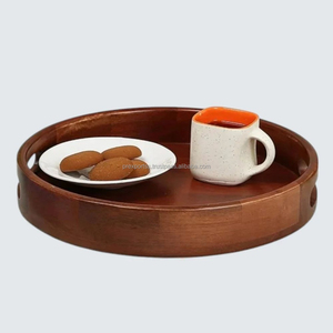 Plato de Madera de Pterocarpus Marsupium Hecho a Mano con Diseño de Dibujos Animados, Color Marrón, No Tóxico, Estilo Americano, para Servir la Cena, Postre o Aperitivos - Product Image 3