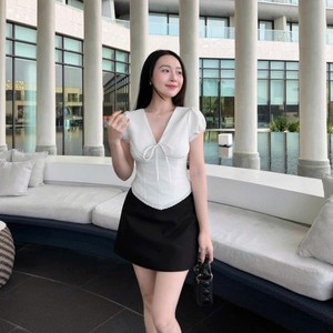 Custom Ladies Solid <b>White</b> Short <b>Puff</b> <b>Sleeve</b> V Neck Blouse Lace Hem Casual Summer <b>Shirt</b> 100% Polyester - Product Image 4