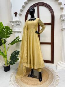 ชุดเดรส Anarkali สีเหลืองผ้าจอร์เจตต์ปักลายสไตล์อินเดีย-ปากีสถาน ยาวกรอมพื้น เนื้อผ้านุ่ม ซับในไมโครไฟเบอร์ แห้งเร็ว เหมาะสำหรับงานแต่งงานและงานปาร์ตี้ - Product Image 1