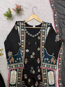 Traje Tradicional de Boda para Mujer, Conjunto de Pantalón y Blusa Larga hasta el Suelo con Bordado de Lentejuelas de Seda, Dupatta con Protección Solar - Product Image 3