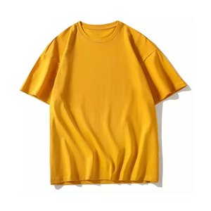 T-shirt en coton rouge uni surdimensionné pour homme, manches courtes, col rond, jersey décontracté, design uni - Product Image 2