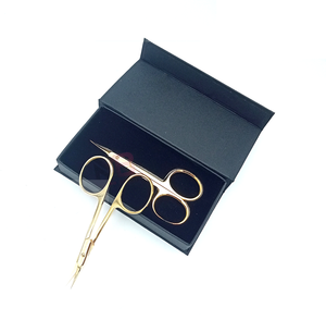 Ciseaux à cuticules professionnels plaqués or 24 carats, en acier inoxydable, logo personnalisé, courbés pour droitiers, durables et confortables - Product Image 5