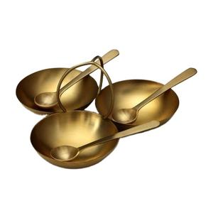 Golden Vintage Decorativo Alta calidad Más vendido Nuevo diseño con cuchara Juego de cuenco para servir - Product Image 1