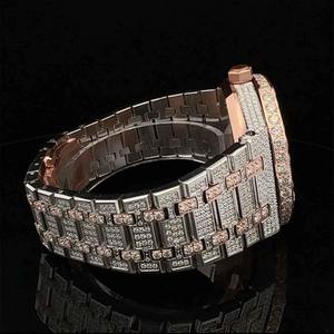 Reloj de Diamantes Moissanite VVS con Baño de Oro Rosa sobre Acero Inoxidable de la Mejor Calidad, Estilo Hip Hop Antiguo Premium Disponible para la Venta - Product Image 2