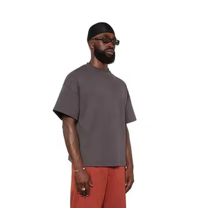 Camiseta Oversize de Hombre OEM con Logo Personalizado, Estilo Streetwear, Top Corto de Algodón Grueso con Estampado Gráfico, Corte Cuadrado - Product Image 1