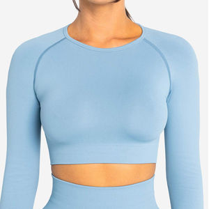 Conjunto de Yoga Profesional al por Mayor con Costuras Contorneadas para Realzar la Figura, Personalización con Logotipo, Marca Sialkot - Product Image 4